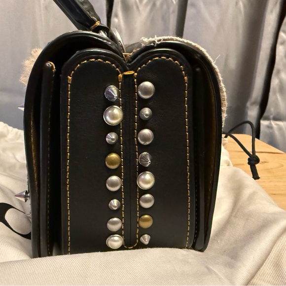 Elvis Presley Black Double Dinky Coach bag - Picture 10 of 15